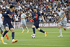 Messi, Ramos end PSG careers in home defeat